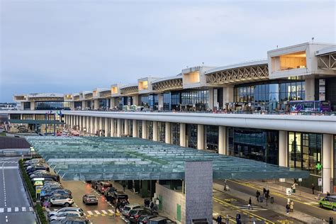 ミラノ 空港